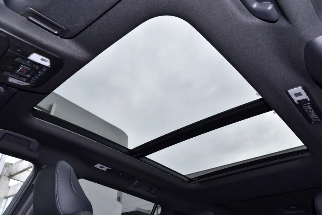 皇冠陆放suv发动机和汉兰达一样么,汉兰达2.5混动评测pk皇冠陆放