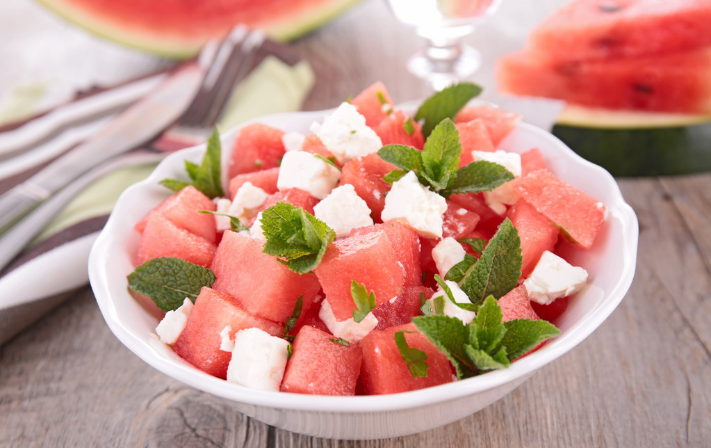 吃什么水果蔬菜能对身上湿气好呢,夏天吃水果注意水果最应季