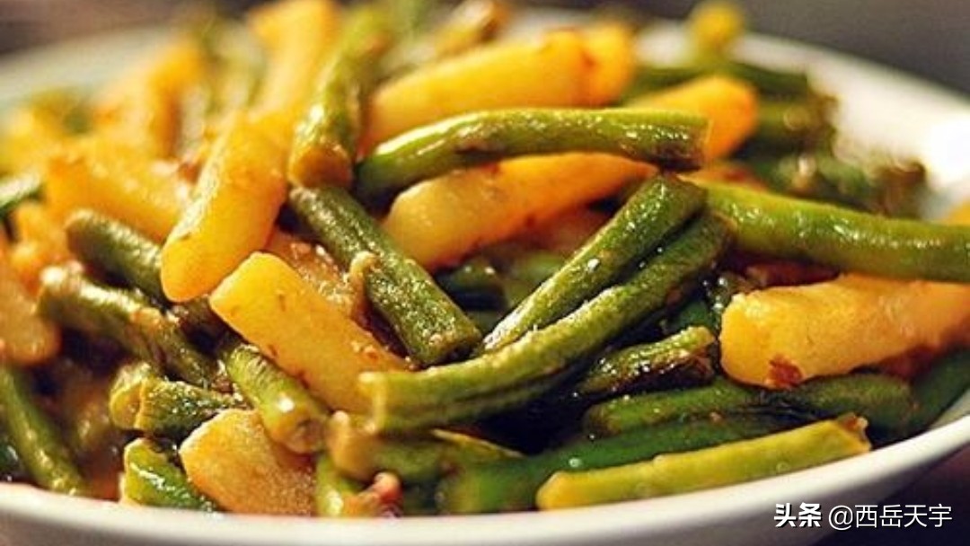 凉拌豆角肉丝炒面家常做法,豆角炒面配什么菜好吃