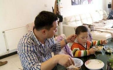 发现孩子偷拿别人家东西怎么教育,发现孩子偷拿家里东西怎么办