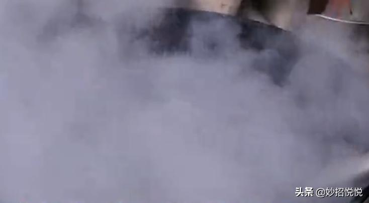 想吃甲鱼不伸头出来怎么办,怎么吃甲鱼常用知识