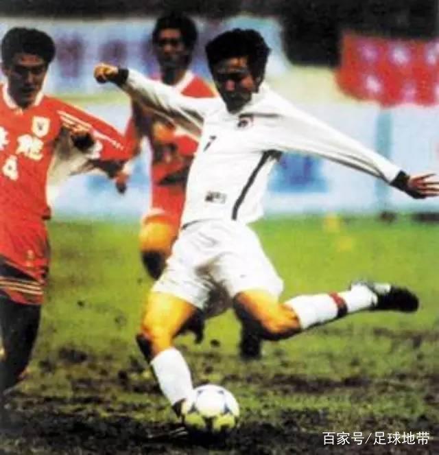 这支球队曾是中国足球的扛把子，却流浪漂泊数年无定所