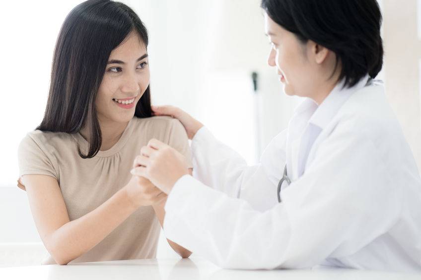 为何专家建议女性，每年做一次妇科检查？因女性易犯3个“失误”