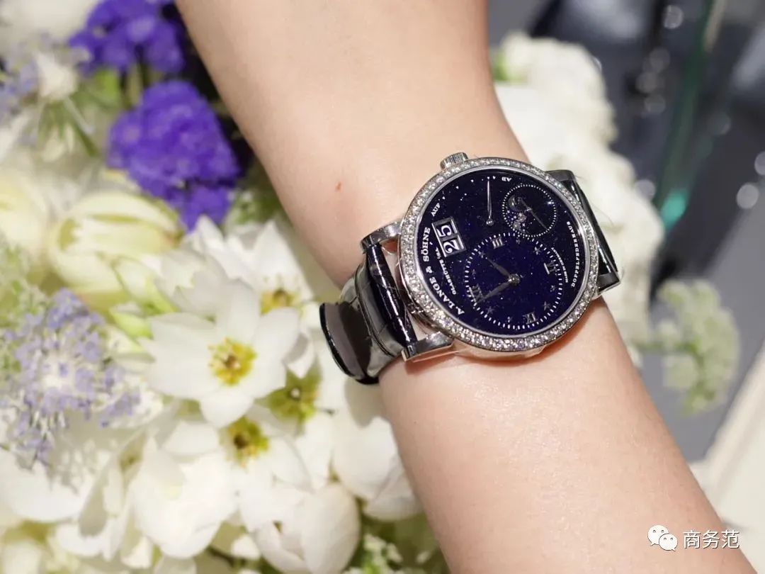 从几万到几千万,可以戴很久的女表