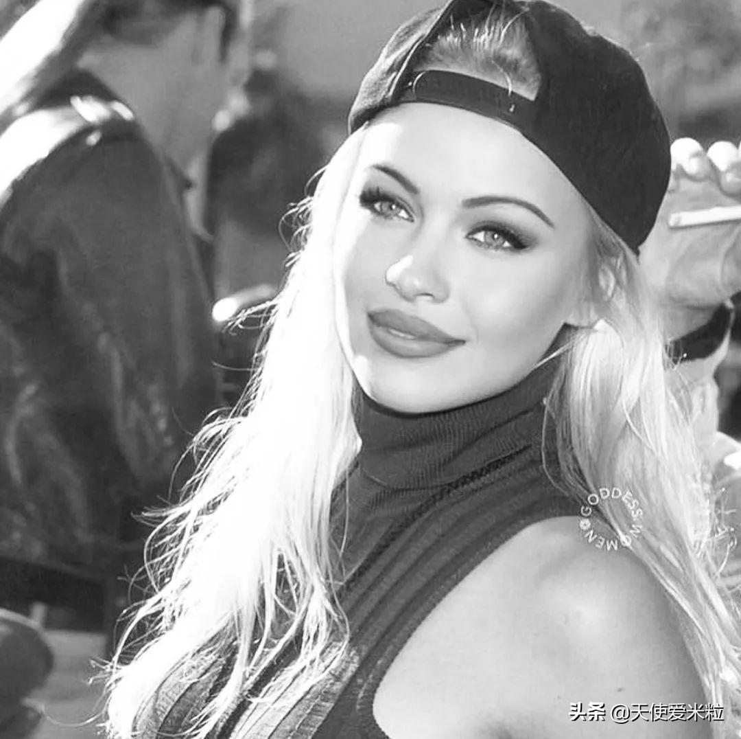 53岁结婚5次嫁给前世界首富,帕米拉·安德森丈夫