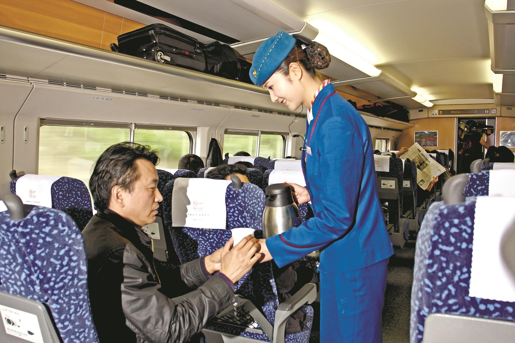 武汉火车站最美高铁站,最美高铁站武汉站48分钟