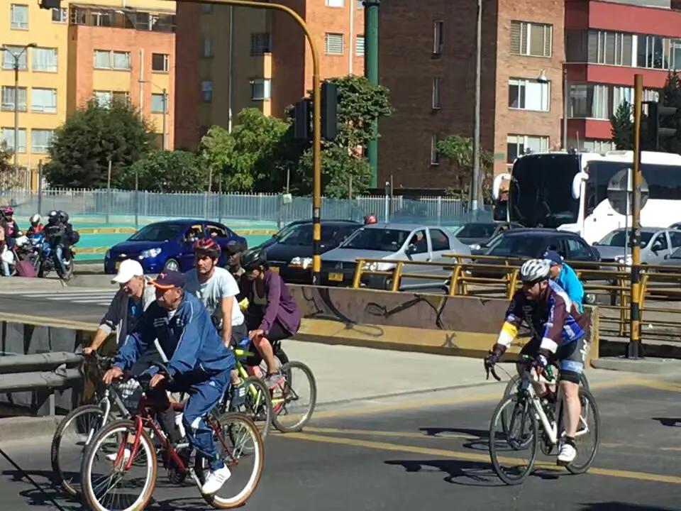 哥伦比亚波哥大游玩,南美哥伦比亚首都圣菲波哥大市