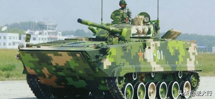 我国坦克的速度,中国最强的履带式装甲车