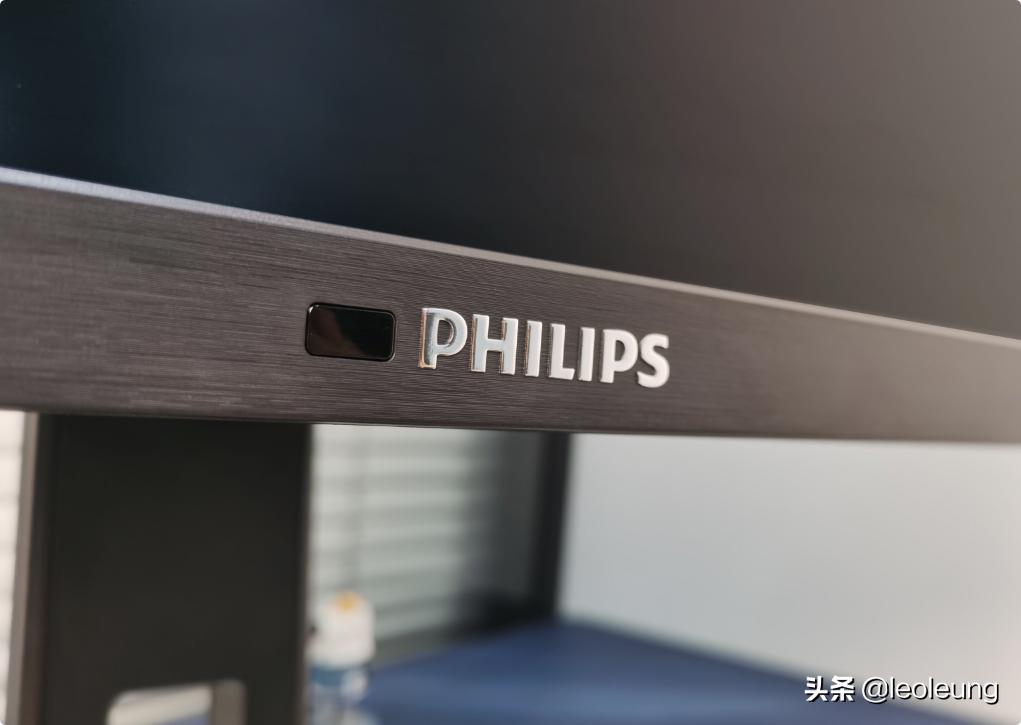 24寸飞利浦曲面屏显示器评测,飞利浦2k165hz显示器评测