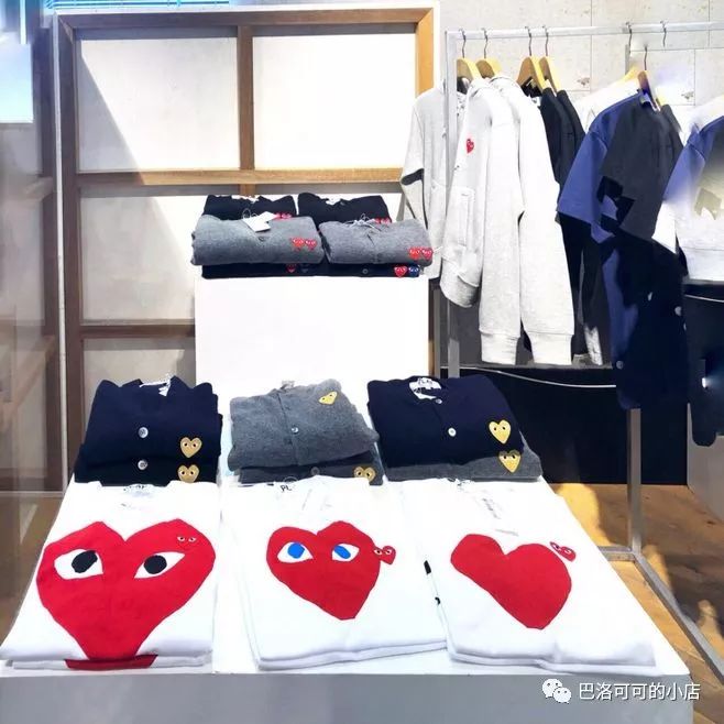 最近比较火的潮牌服装款式,潮牌服饰品牌新款