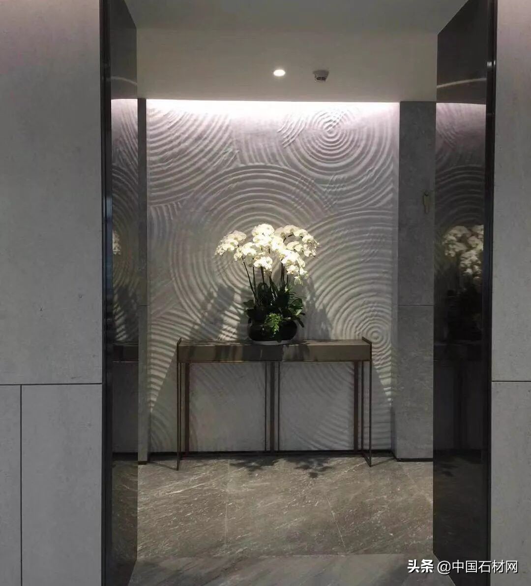 这里的石头凭什么这么“撩”人，因为她美啊