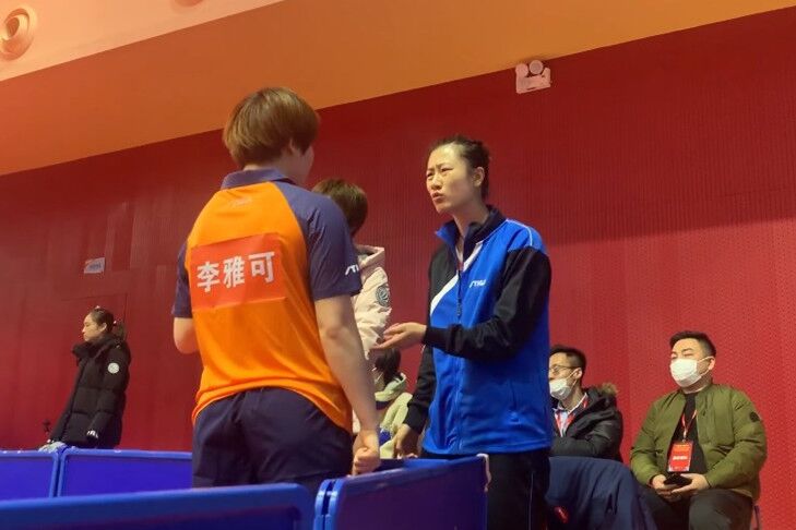 国乒首日5连胜,世乒赛首日国乒刘诗雯5连胜