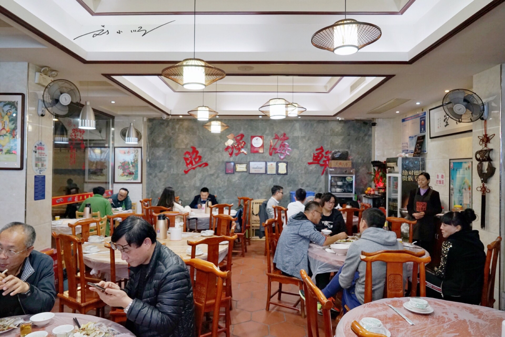 是厦门好玩还是三亚好玩,厦门吃海鲜排行榜前十名