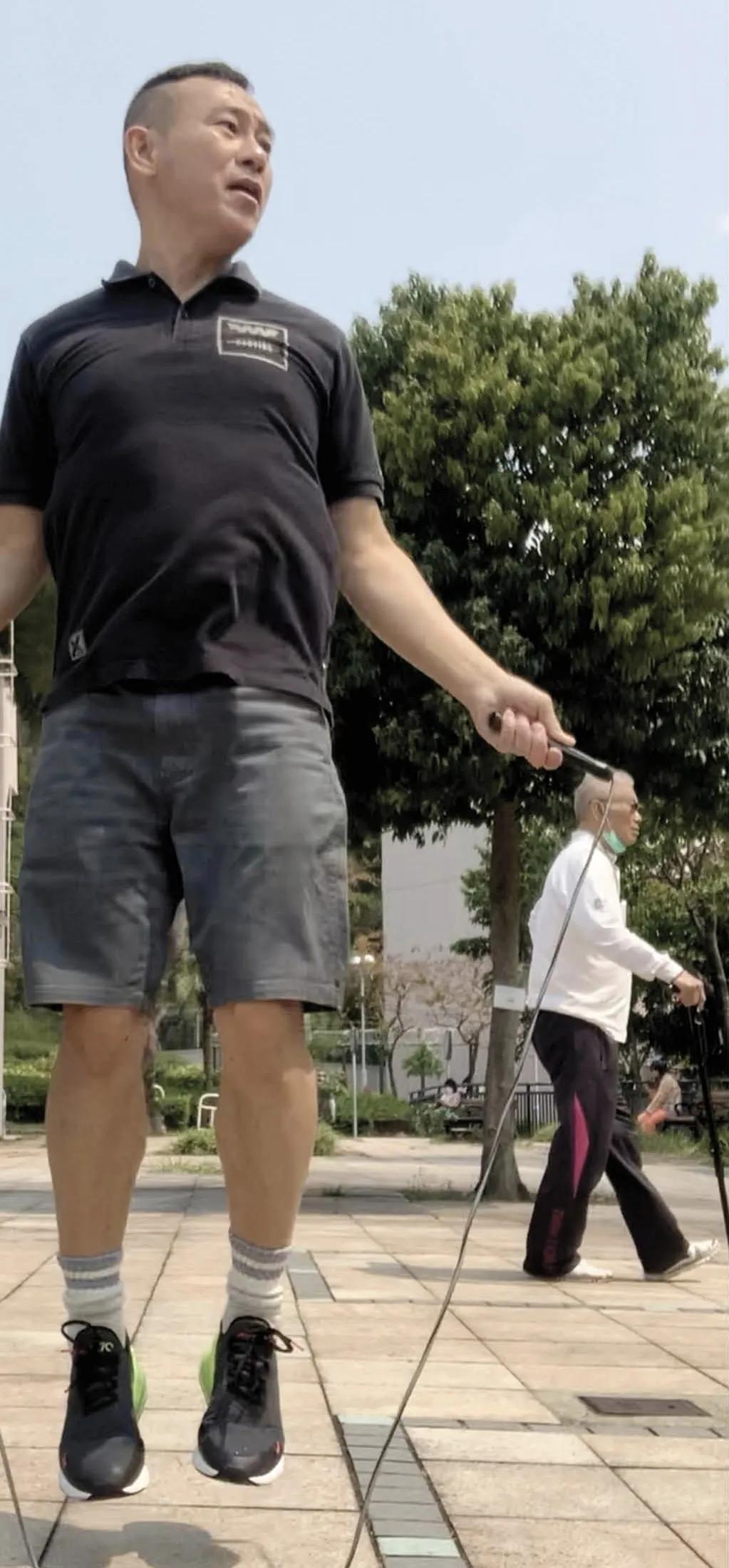 林保怡来内地拍戏,演员林保怡个人抖音