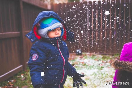 小孩嘴角破裂一直好不了,小孩烂嘴角流鼻血怎么回事