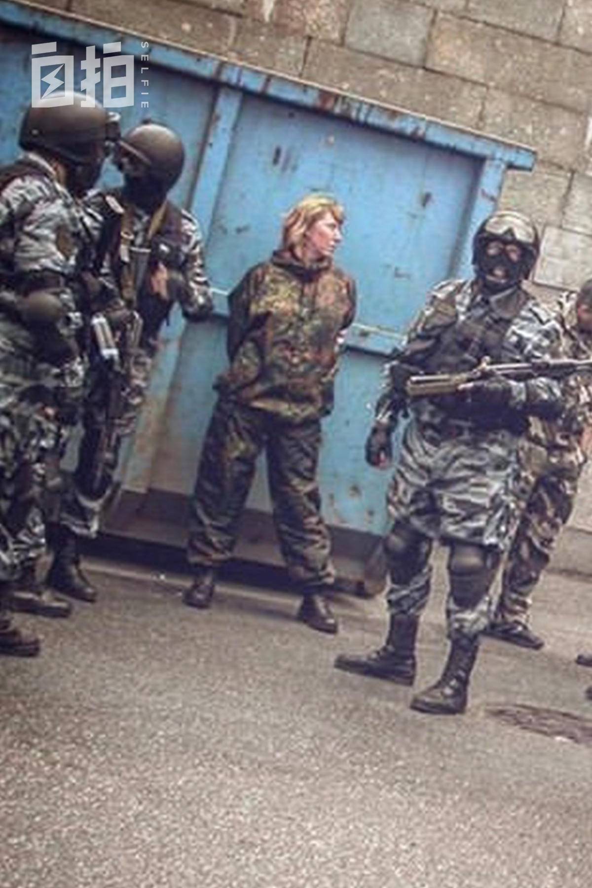 我在俄罗斯当倒爷：货瞬间卖光、被枪顶着脑袋、去*场赌**一晚上花掉2万美金