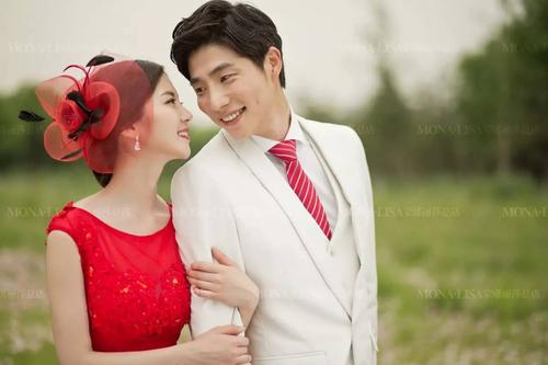 婚礼邀请函朋友圈一般什么时候发,婚期请柬朋友圈怎么发