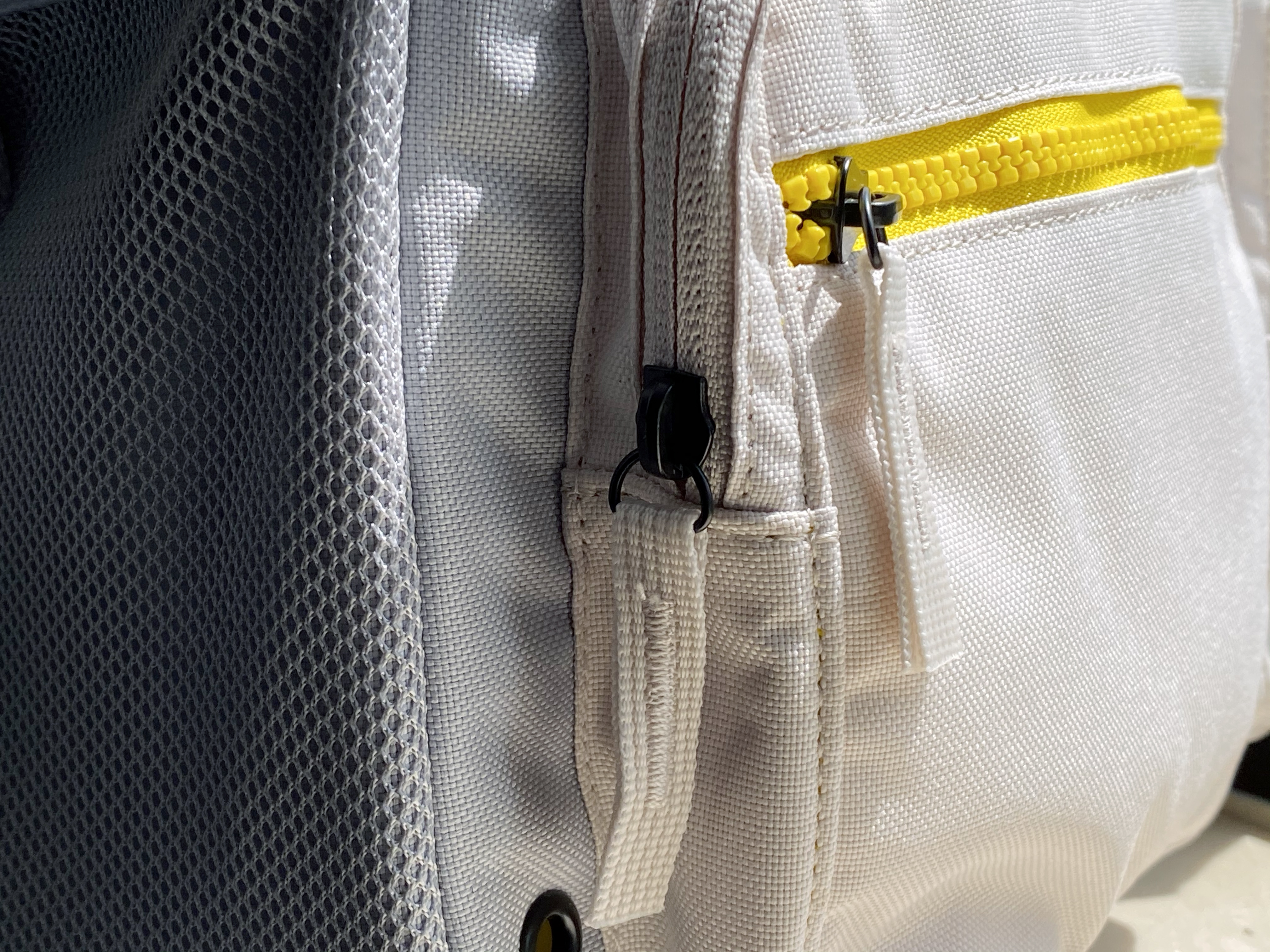 nikefuturepro健身包能当羽毛球包吗,nikefuturepro书包开箱