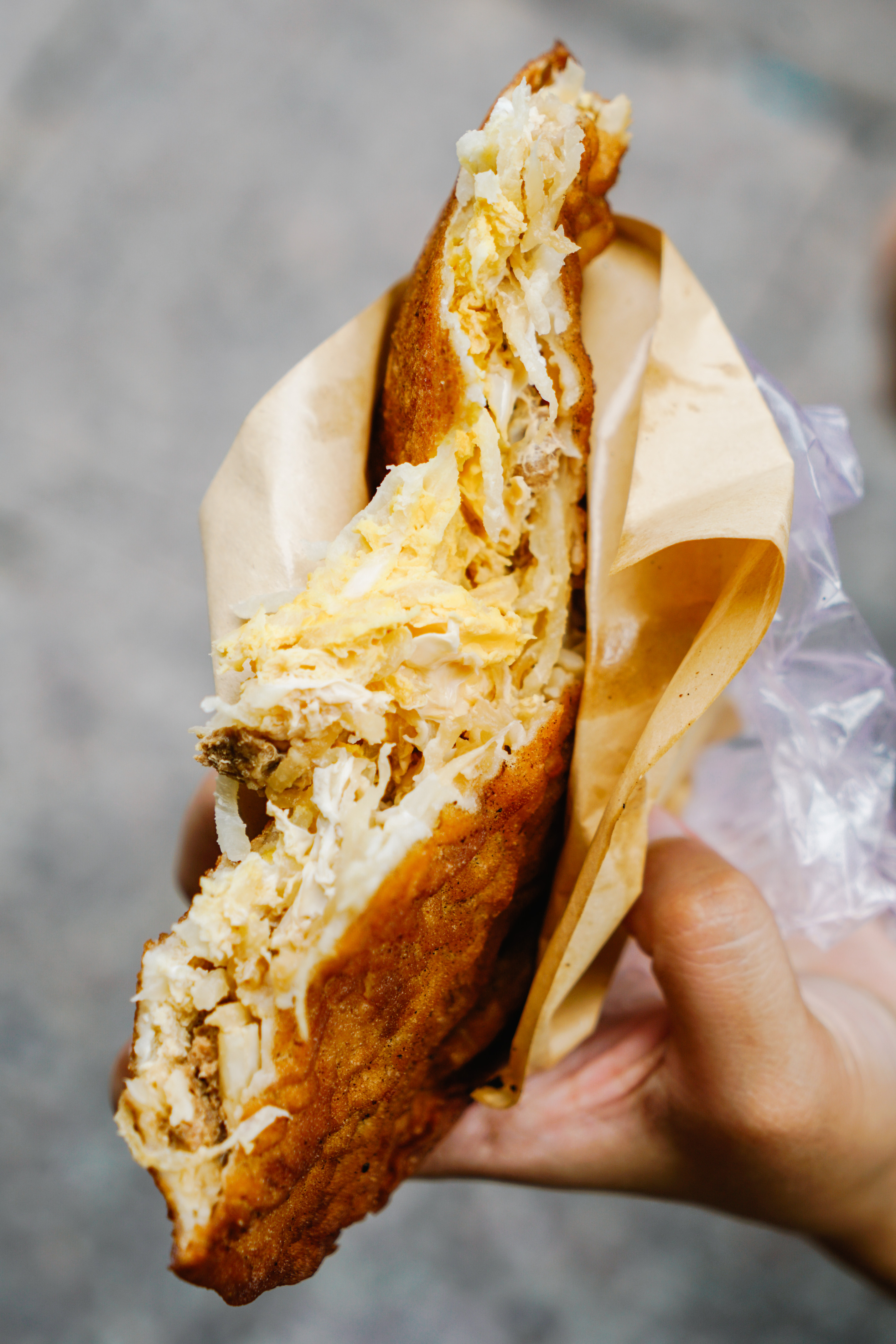 乌贼蛋的温州做法,温州空心油蛋的做法