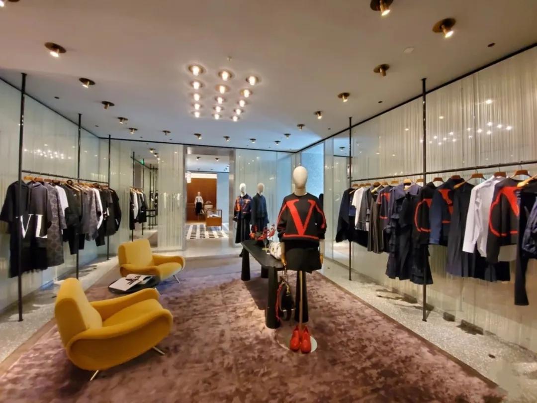 上海外滩十大奢侈品店,魔都奢侈品一条街