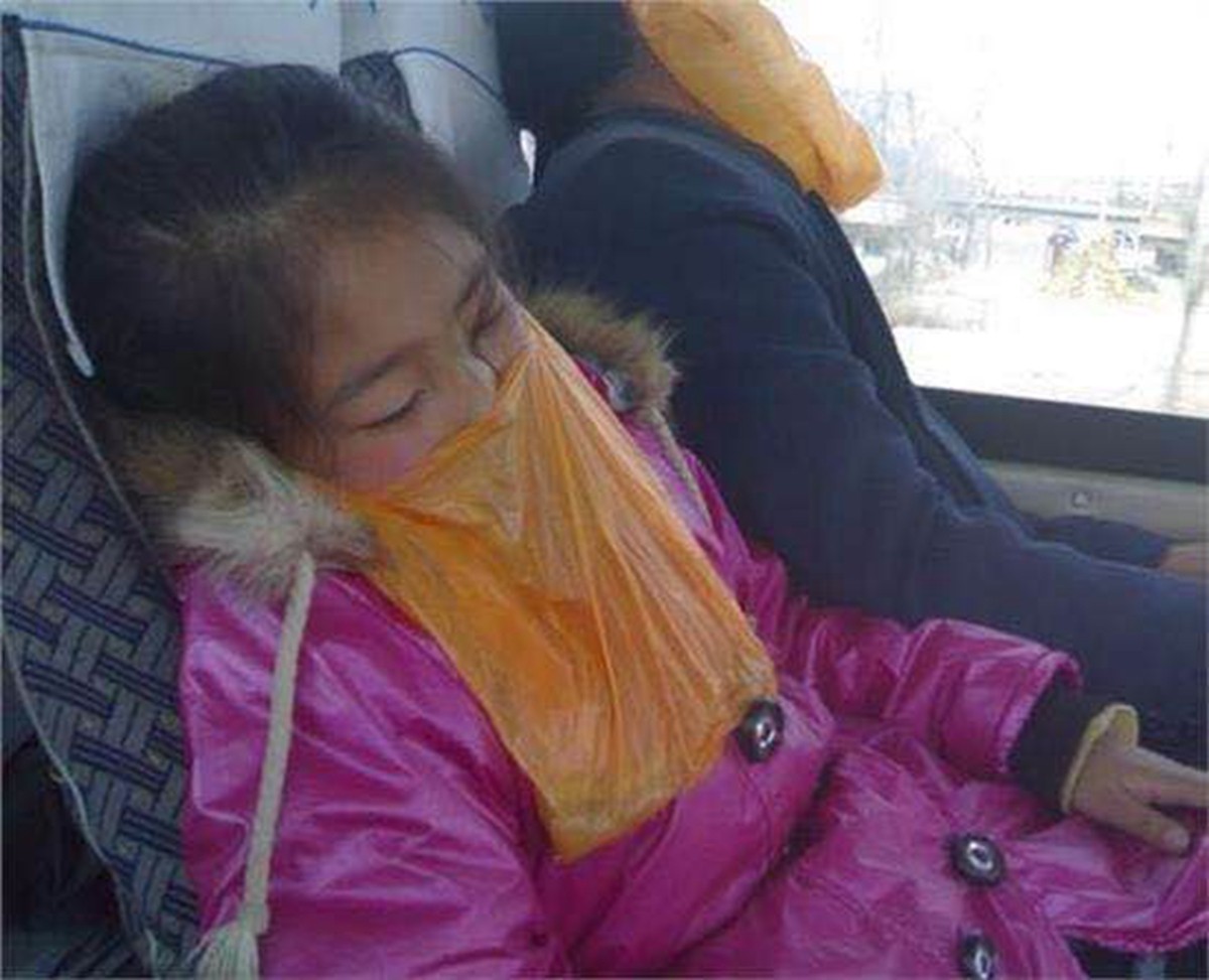 两周岁的宝宝晕车有什么应对措施,孩子晕车怎么办最有效的方法