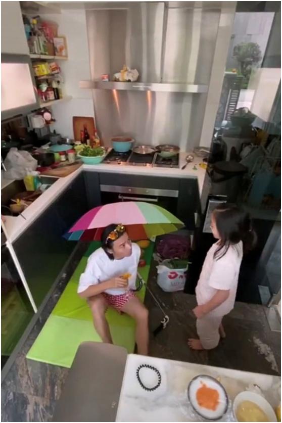 张晋蔡少芬全家合影,张晋蔡少芬全家照片