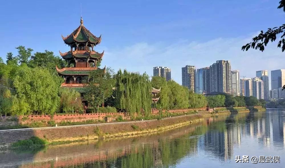 侃名联、问诸葛，海外媒体眼中的武侯祠是怎样的？