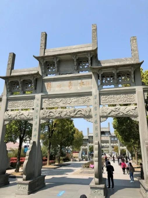 从千岛湖到屯溪老街,从千岛湖到黄山