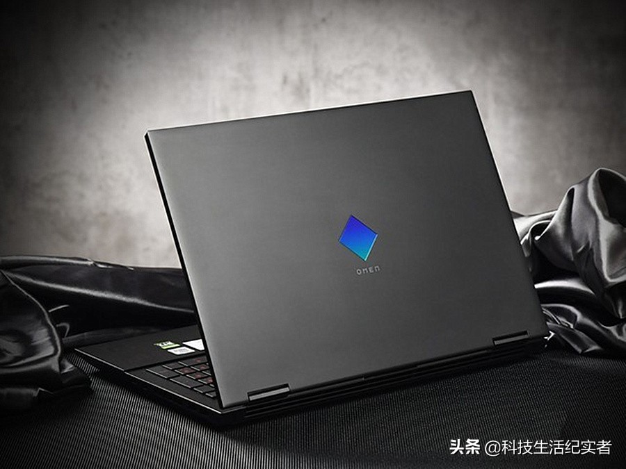 i7十代gtx1650笔记本,i7七代1050ti笔记本游戏测试