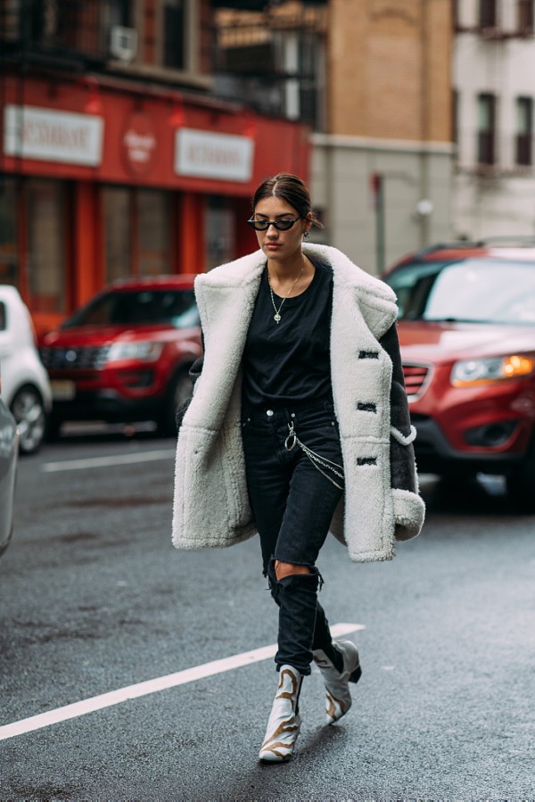 拿起你的温暖*器武**，这一件温暖舒适的羊羔毛，换季穿起来呀