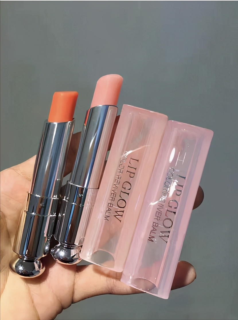 素颜口红推荐无美颜无滤镜,素颜涂滋润口红推荐大牌