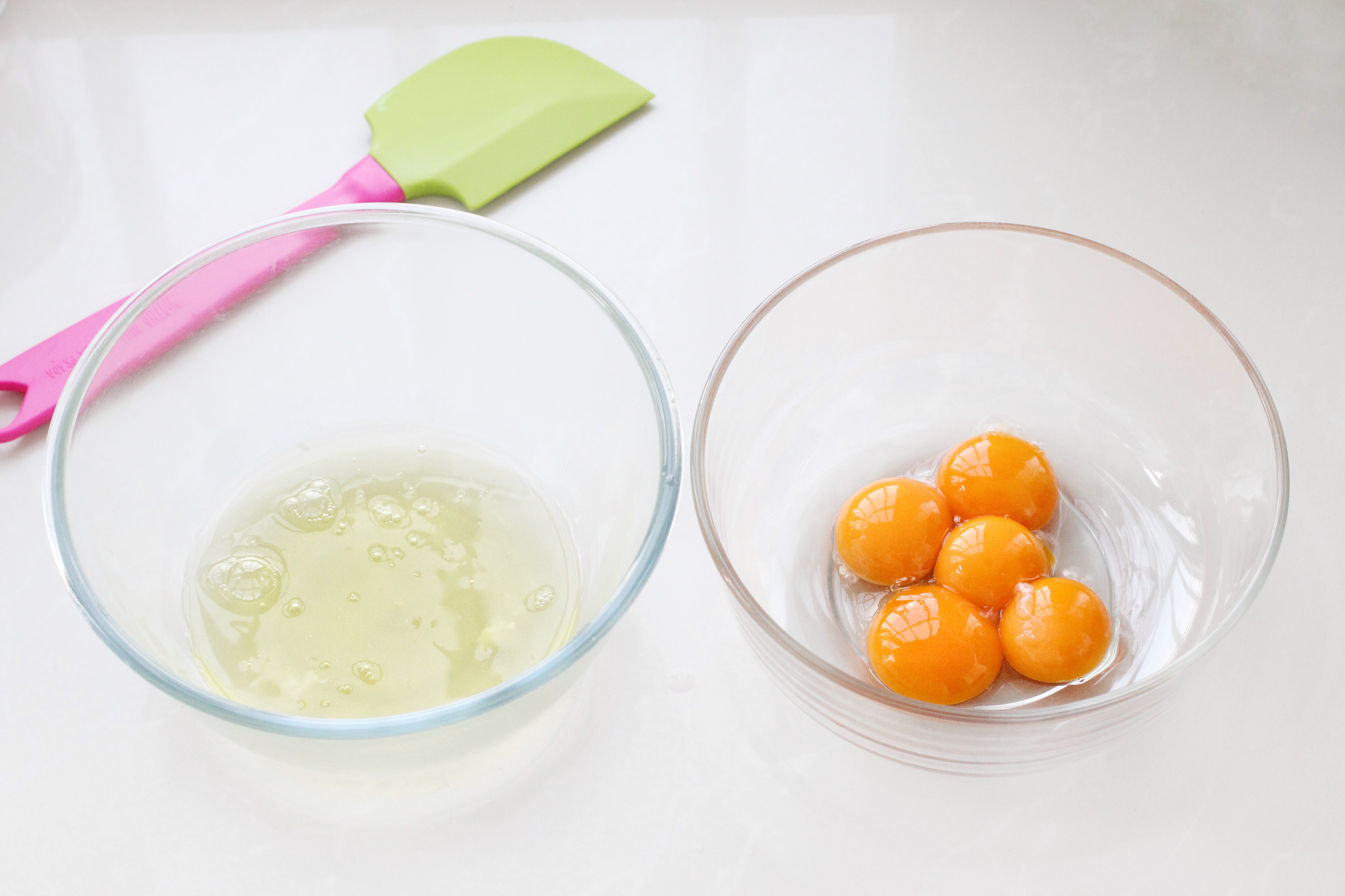 想吃蛋糕不用买了教你简单做法,在家怎么自制蛋糕不塌陷