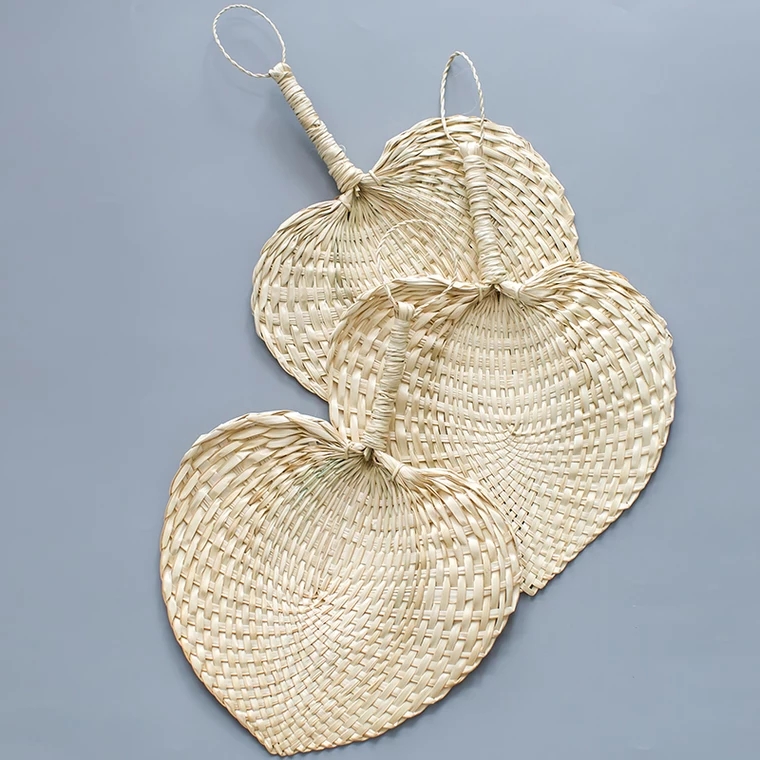 一把蒲扇轻摇旧时光,一把蒲扇朗读