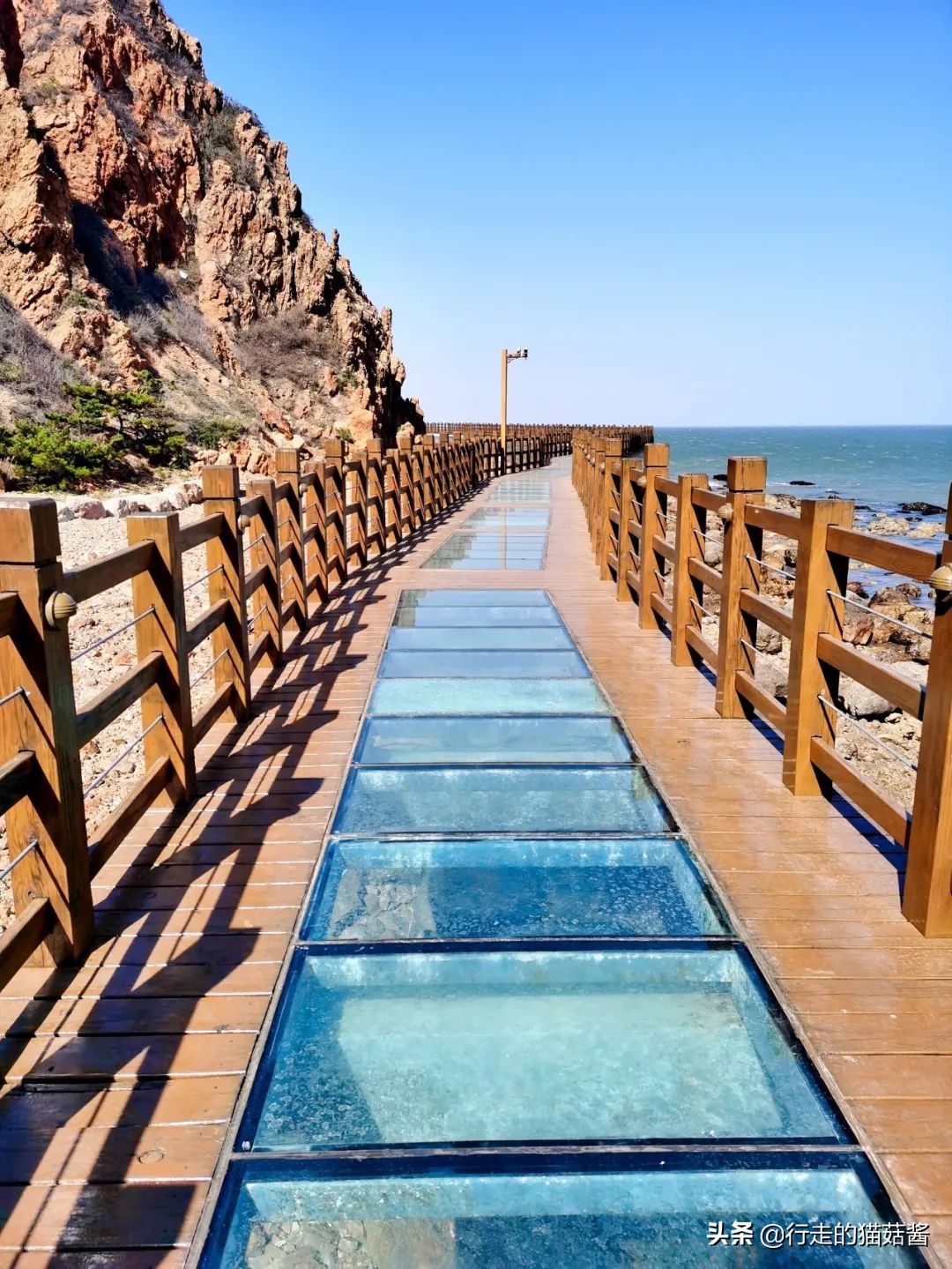 记录山东烟台长岛海上游美丽风光,山东最大的海岛县长岛