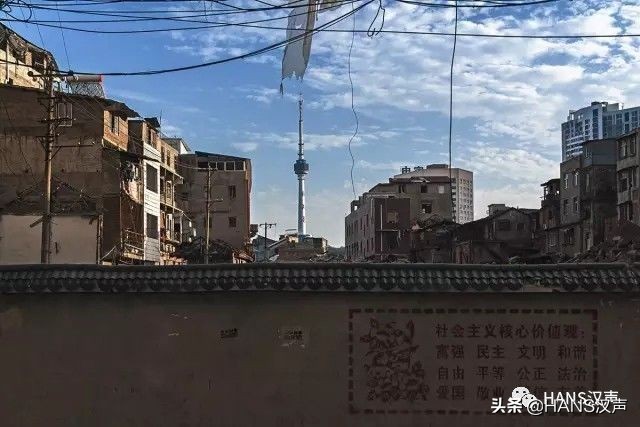 汉正街故事未完待续,汉正街人来人往