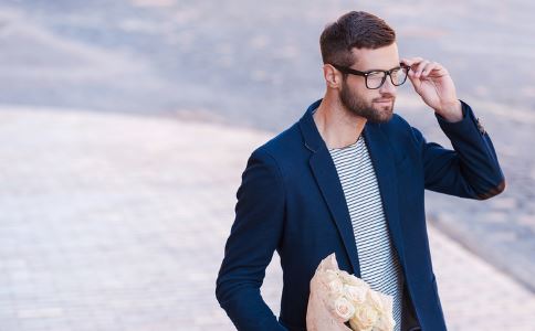 为什么总觉得阴茎小?试试这三个方法