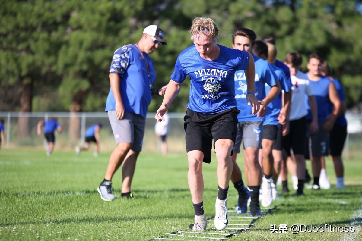 梯子健身动作,健身运动爬梯