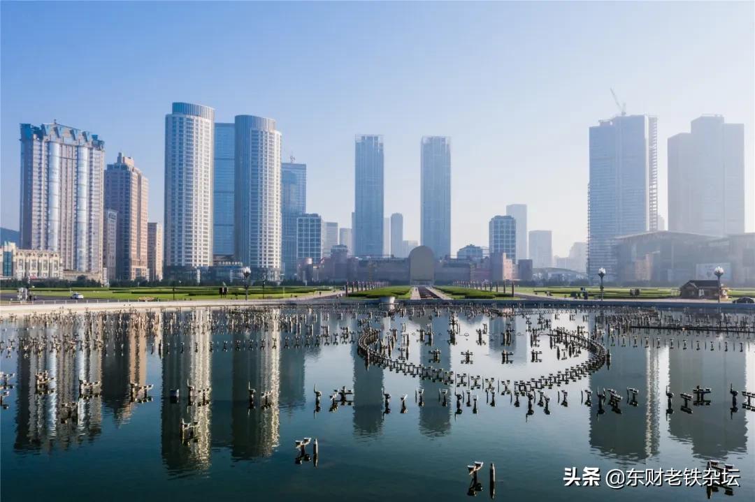 大连星海广场震撼,大连哪儿能看见星海广场全景