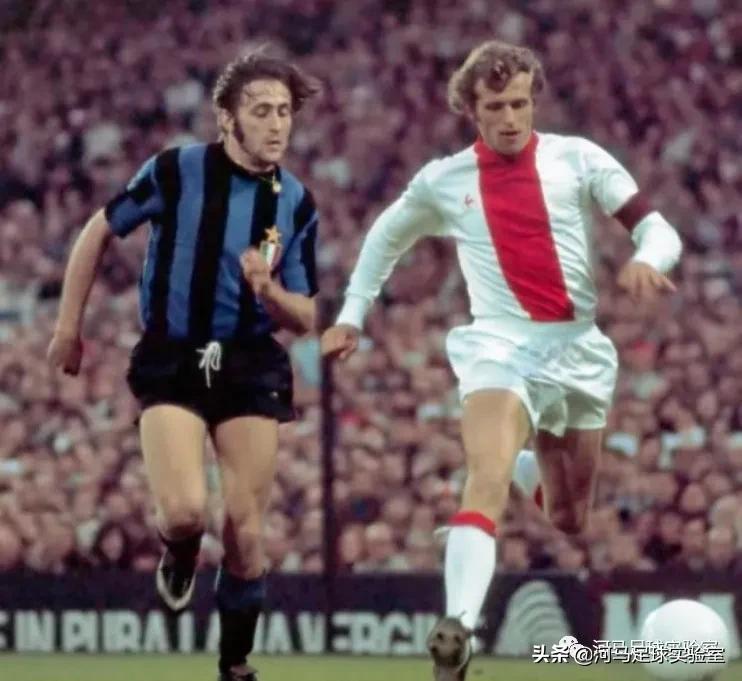 18至19欧冠阿贾克斯,阿贾克斯卧龙凤雏