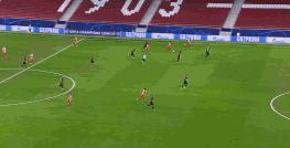 欧冠金童之夜:曼城00后双星闪耀,C罗接班人主导逆转