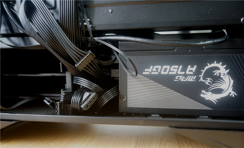 msi微星宙斯盾aegisti5,微星宙斯盾z5冷游戏机