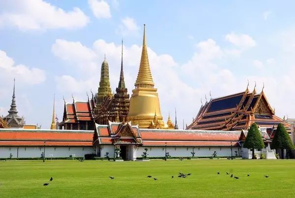 泰铢贬值去泰国买房,为什么强势美元影响中国房价