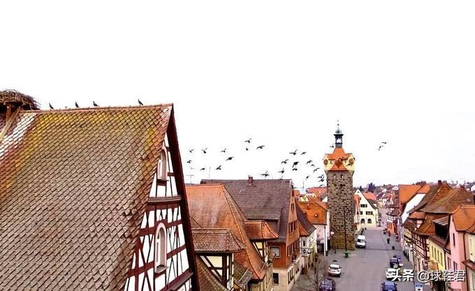 既是青梅竹马又是死对头,阿迪达斯和彪马还有这样的故事