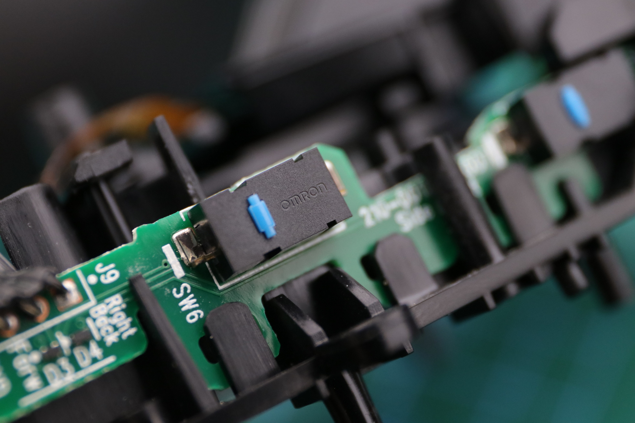 罗技g903电竞游戏双模无线鼠标,罗技g903鼠标坏了怎么自己维修