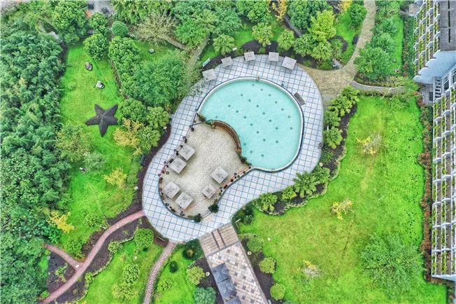 雅安楠水阁温泉游玩,雅安楠水阁酒店和梦温泉哪个好