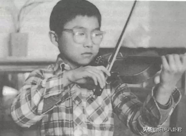 汪峰的婚姻历史四段过程,汪峰的四段恋爱史