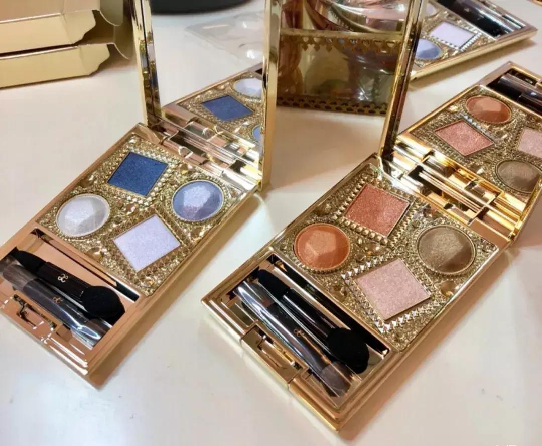 四色仙气紫色眼影盘,novo液体眼影试色好闪亮仙气十足