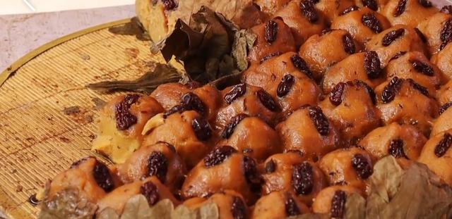 卖脆皮年糕一个月能挣多少钱,卖年糕的年收入