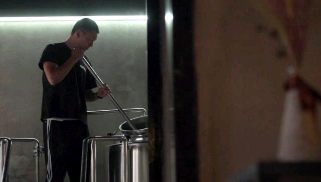 这家深埋在天津胡同里的啤酒馆就是不做广告,但老外都能自己找上