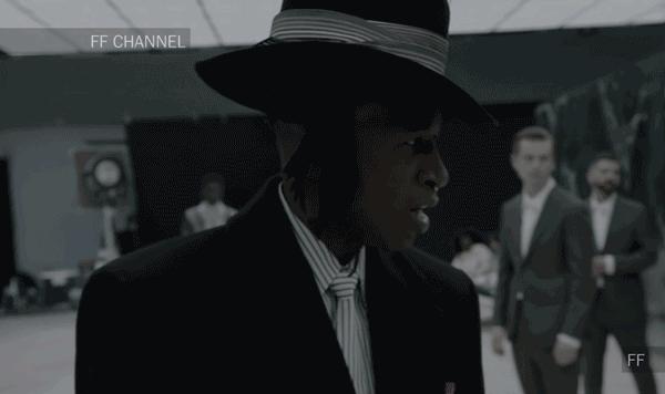 LV“转行”卖空气？一件充气夹克30000块，网友：我出3块